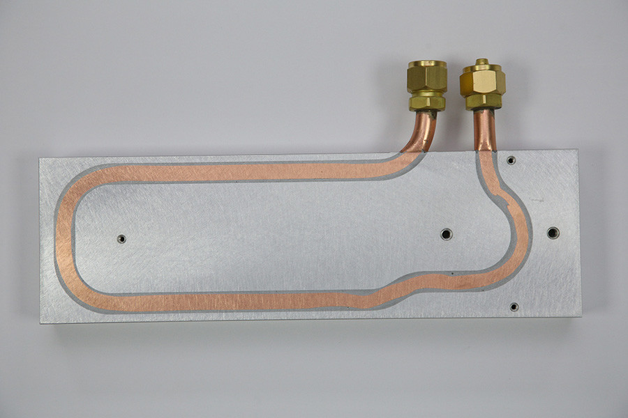 AL1050 Cooled Liquid Heat Sink For Electronic Equipment Anti Oxidation