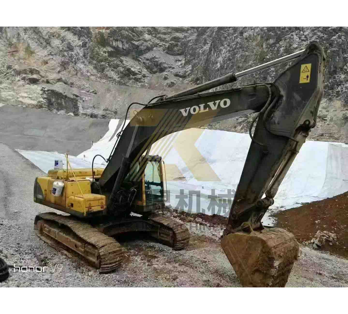 Original Volvo Ec290BLC Crawler Excavator 29t Hydraulic Digger Used with 6001-8000 Working Hours and Other Hydraulic Pump