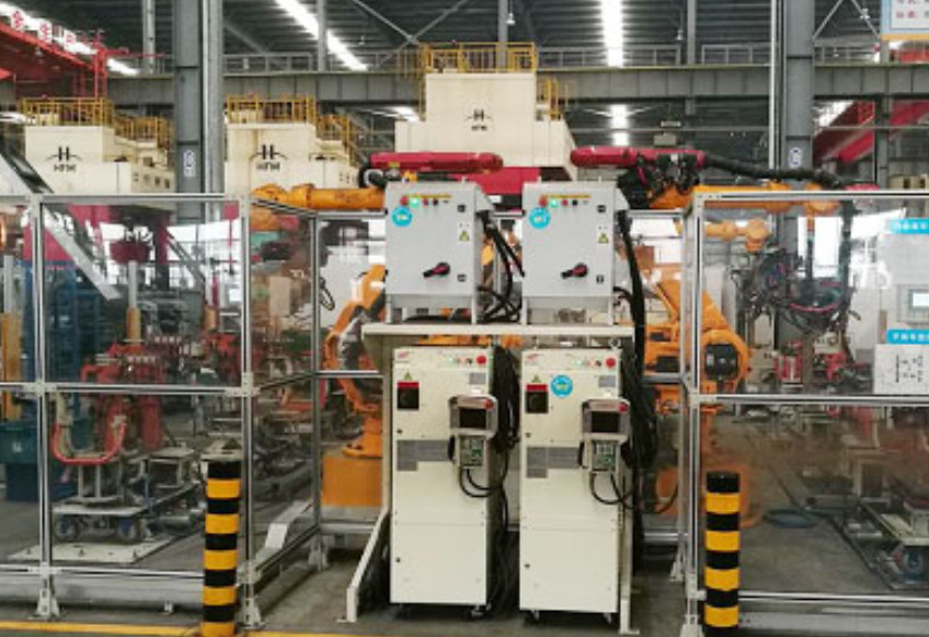 Automatic Welding Workstation For Battery Case Assembly