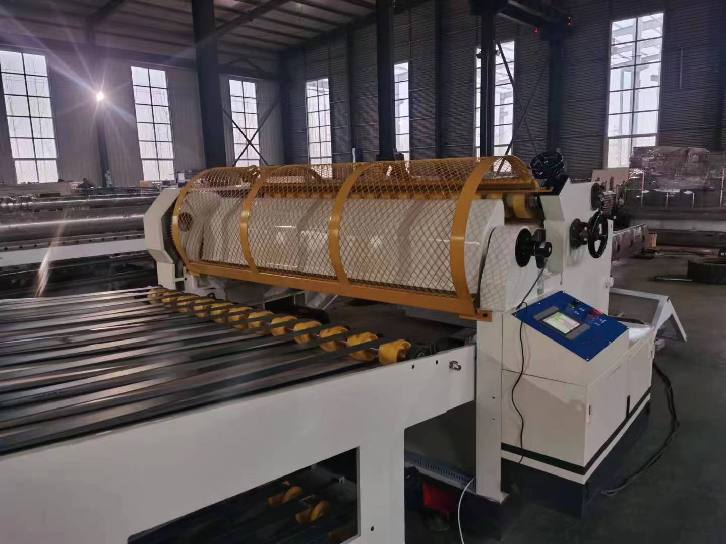 Cutting Machine Automatic Rotary Paper Roll To Sheet Cutter Sheeter for Paper Forming