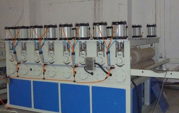 Fully automatic PVC Crust Foam Sheet Extruder for PVC Board Production Line