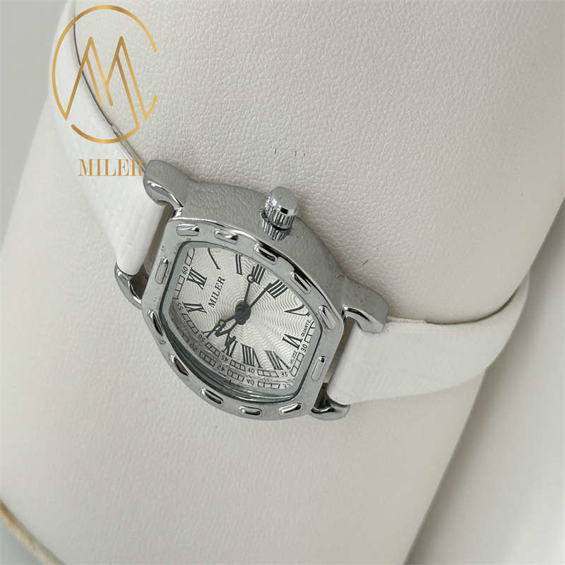 Timeless Elegance Leather Strap Quartz Watch Woman Watch