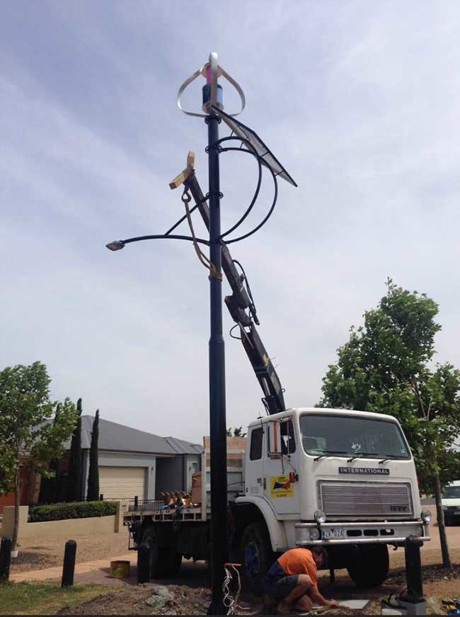 Commercial Hybrid Solar And Wind Power Generation Residential Vertical Wind Turbine