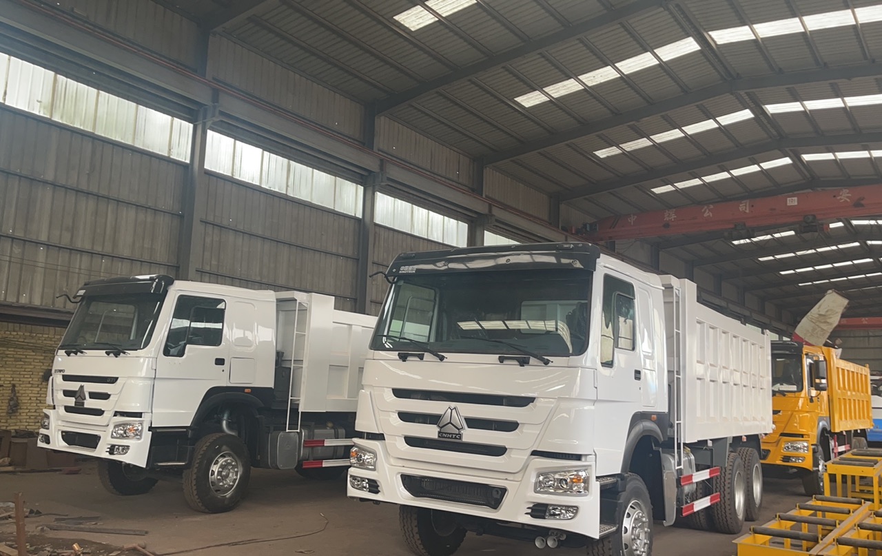 Used Howo Euro 2 371HP 375hp 40 Ton Tipper Truck 10 Wheel 6x4 Second Hand Dump Truck