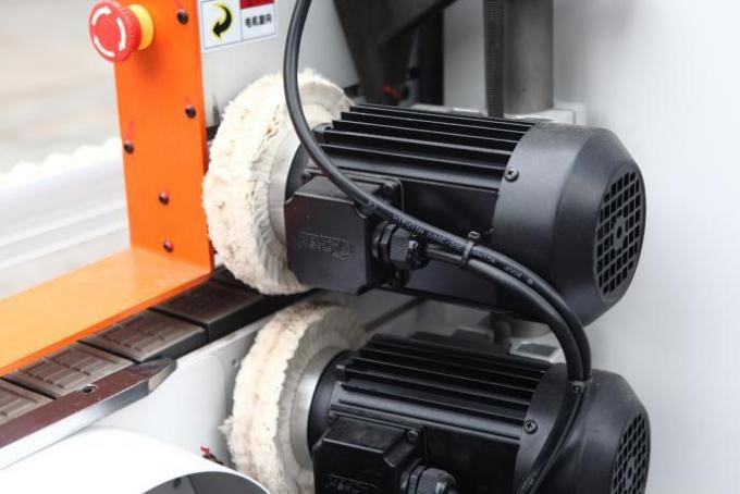 Hot Glue Edge Banding Machine Automatic For Aluminum Foil Honeycomb Panels