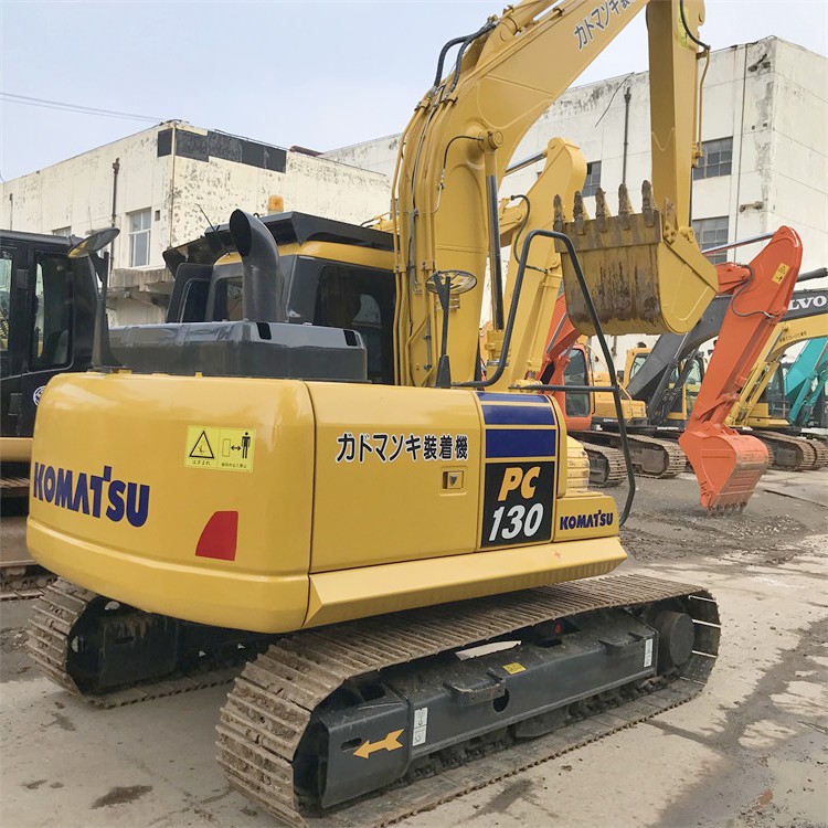 12.6 Ton Operating Weight KOMATSU PC 130 Excavator Used from Japan 2021 Year Model