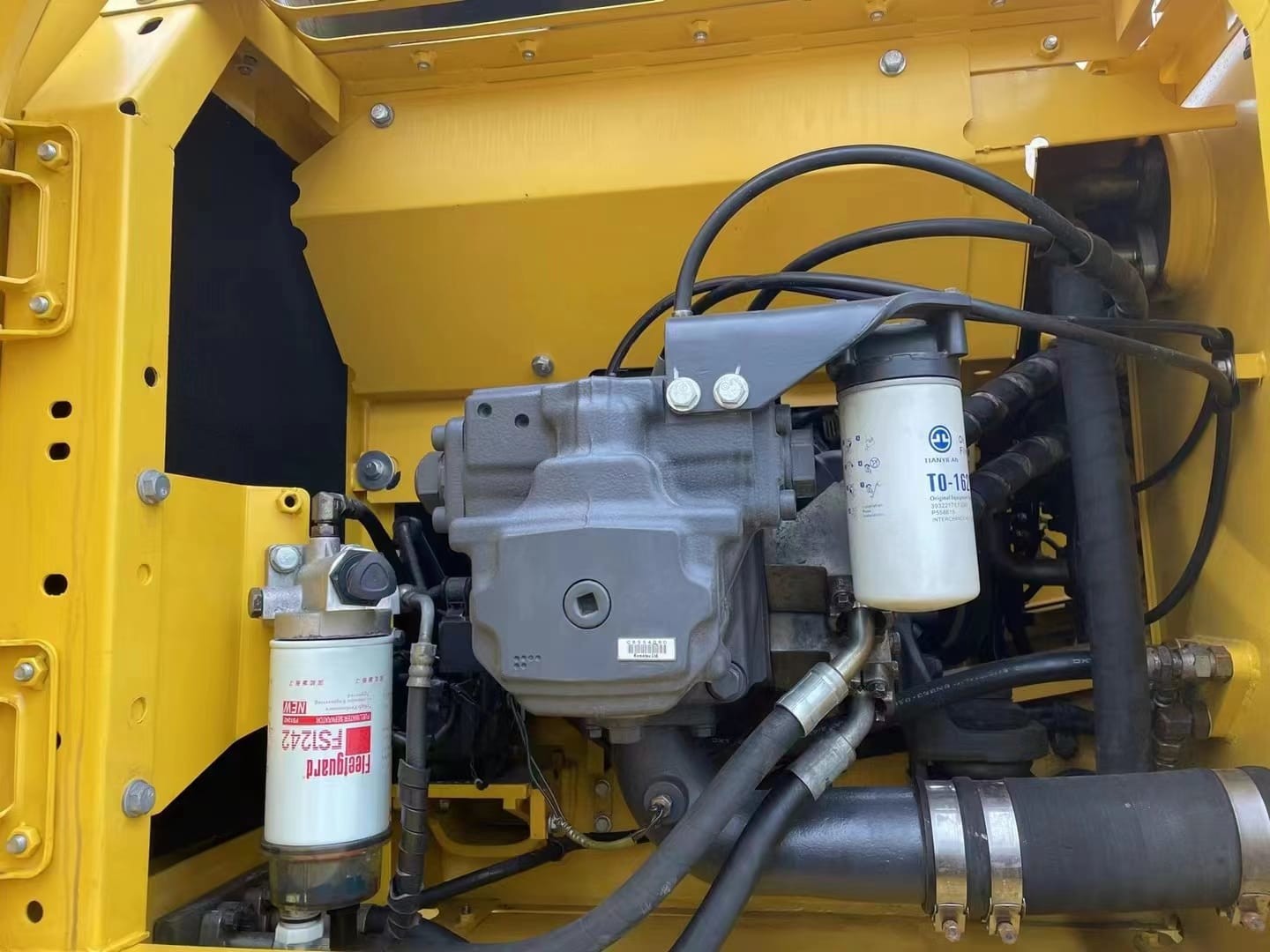 PC220-8 Used Komatsu Excavator 2020 Year 2021 Year Nearly New