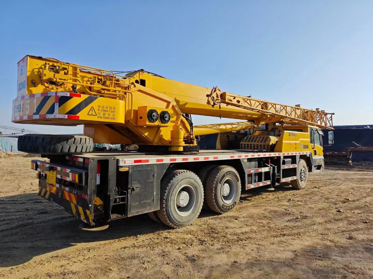 2017 XCMG Truck Mounted Crane 25K5-1 39.5m 31750KG 220kw Diesel with Steel wire tyre