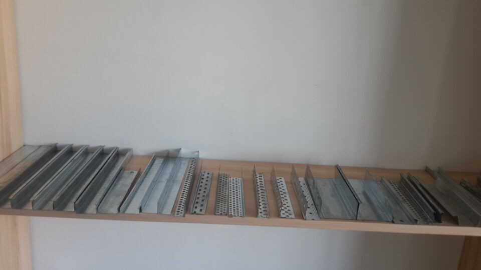 metal stud and track roll forming machine