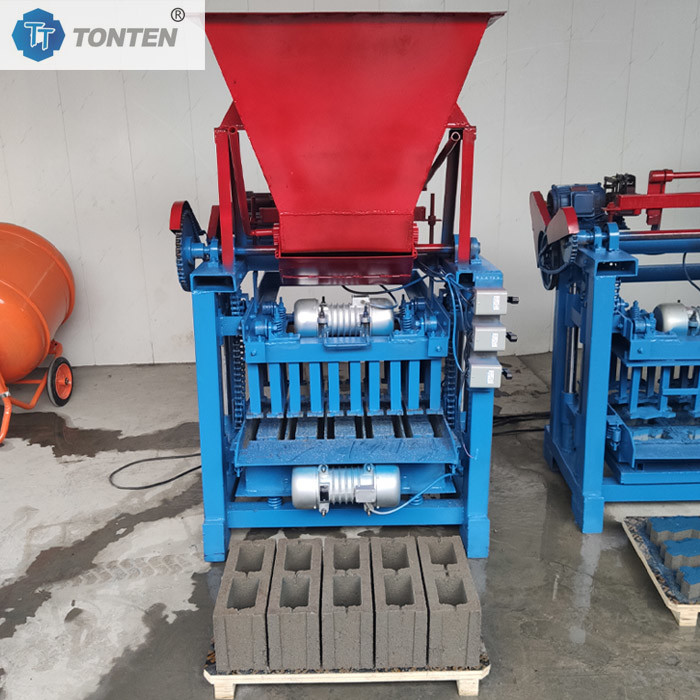 Professional Long-Lasting Brick Machine Adjustable Pressure High Productivity