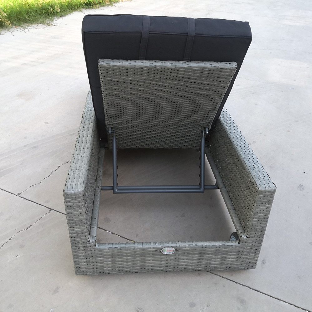 Chaise Lounge Outdoor Rattan Wicker Sun Bed Hotel Wooden Backrest Adjustable