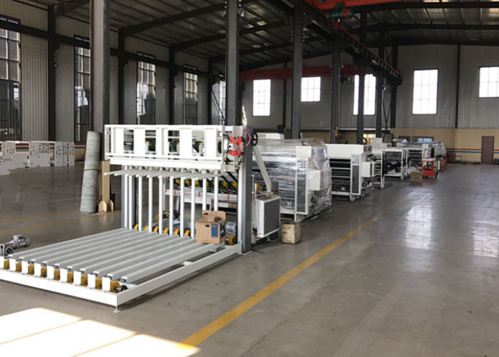 Lead Edge Feeding Type Corrugated Paper Making Machine , Carton Box Slot Making Machine