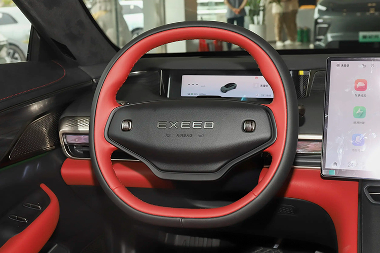 Xingtu Star Era ES Energy Four-Wheeled Electric Car with Maximum Power of 353kW and Fast Charging Speed in 2024.08