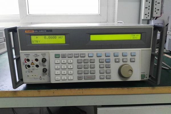 Recycle Trade in Multipurpose DMM Bench Multimeter Fluke 5500A Portable Stable