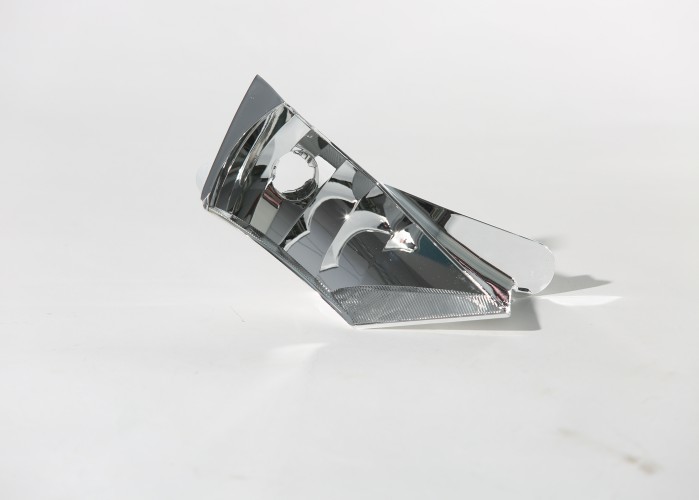BMC Reflector H-13 Thermoset Injection Mould Multi Cavity Hrc 48 Metallization