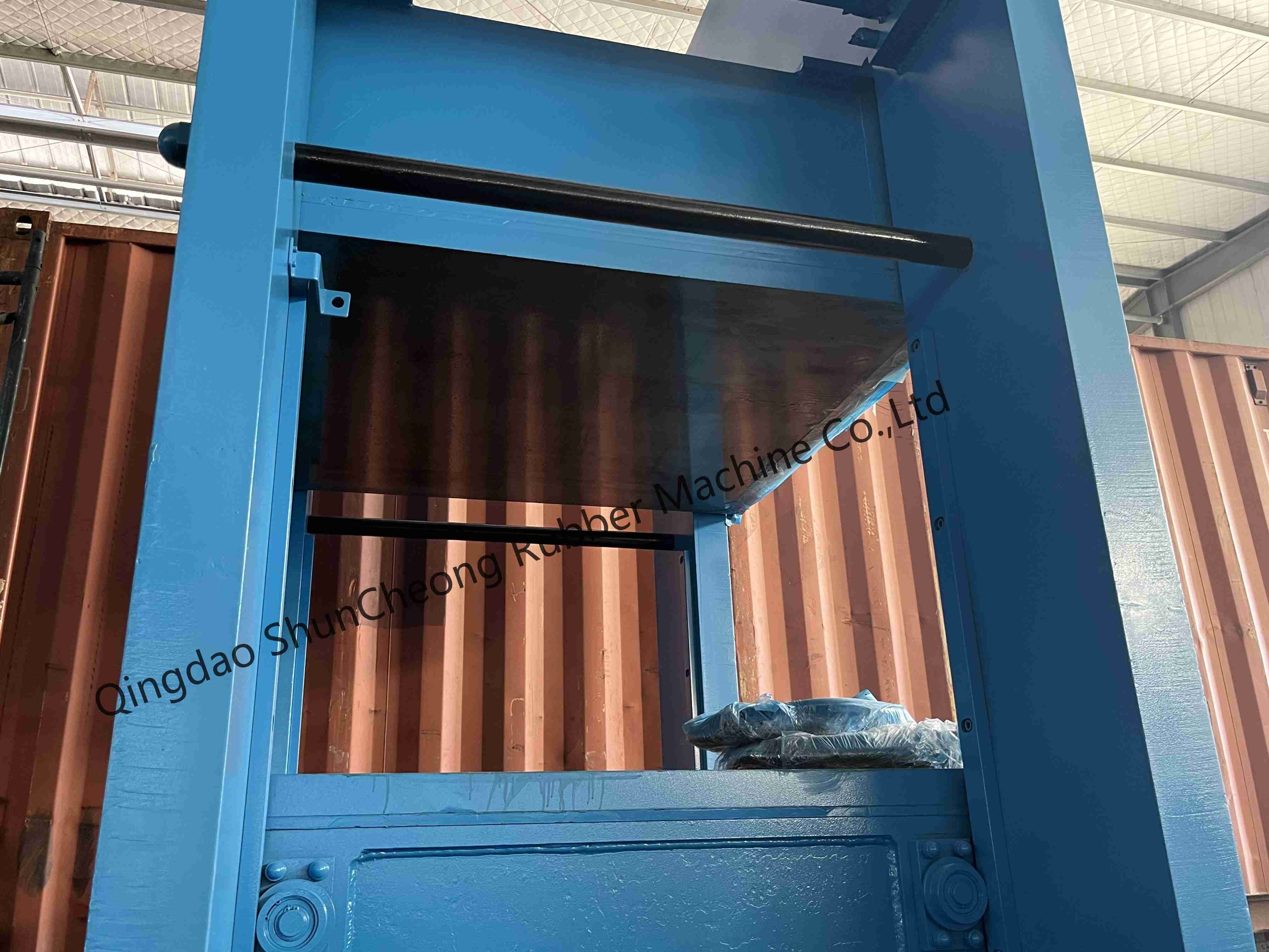 Hydraulic Rubber Vulcanizing Machine / Cow Stable Mat Making Plant