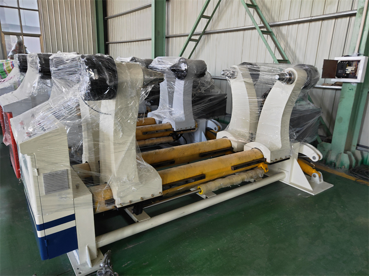Carton Box Making Machine with 12.5KW Servo Main Driving Motor Paper Forming Machine