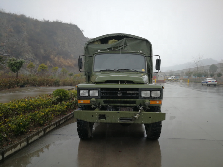 Dongfeng 4x4 6x6 All Wheel Drive Troop Truck for Mountain Terrain 6350x2400x2985 mm