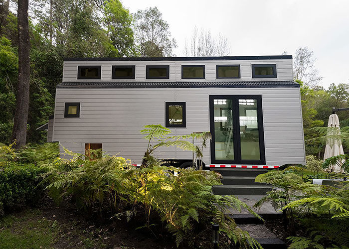 Modern Prefab Modular Home Luxury Caravan Tiny House On Wheels Shipped By 40 FR Shipping Container