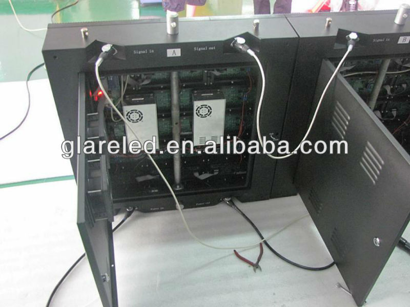 P31.25 Yellow LED Traffic Signs Warning Essential For Variable Message Signs