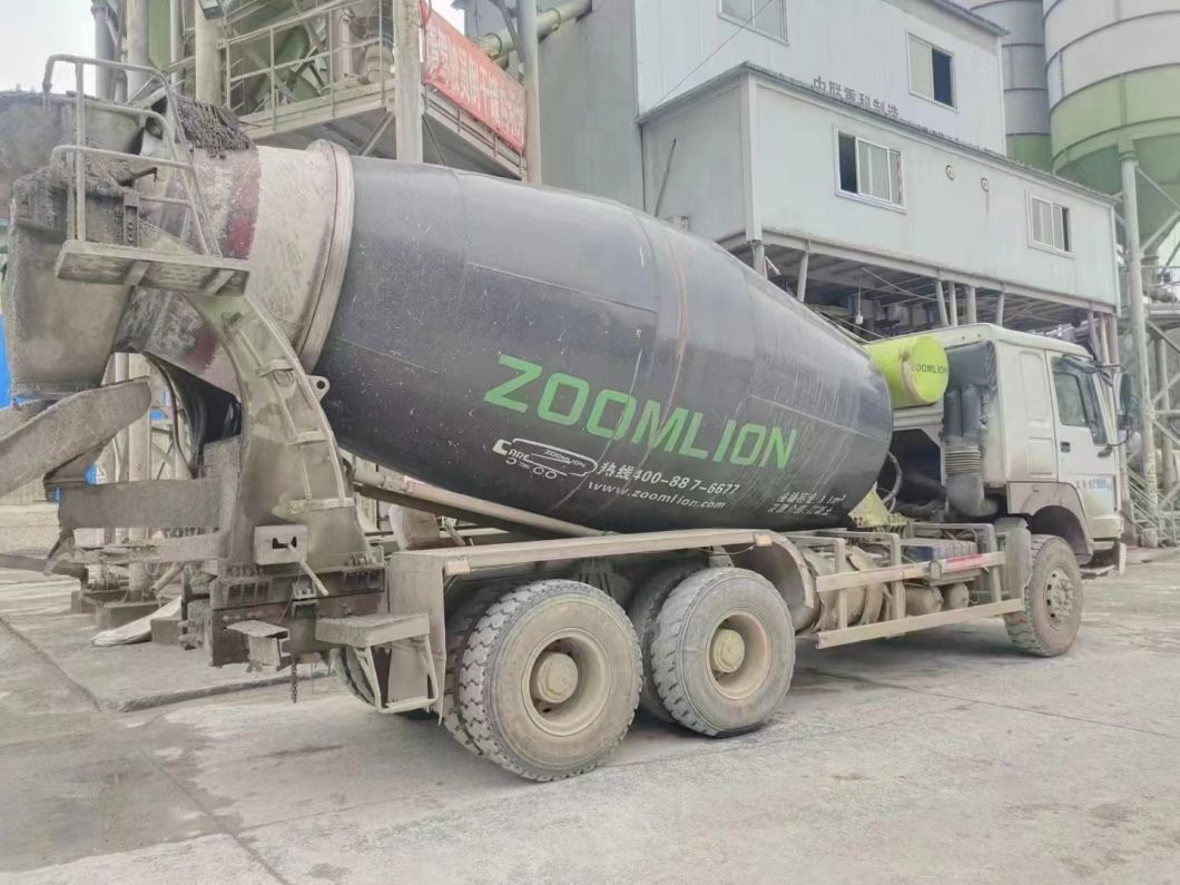 Factroy Delivery 2017 Zoomlion Construction Equipment Concrete-Mixer Truck 12 Cbm