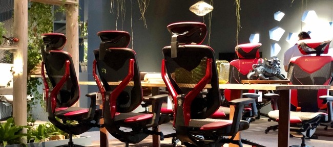 Ergonomic Swivel Racing Chairs Adjustable Computer Chair Mesh Gaming Chairs