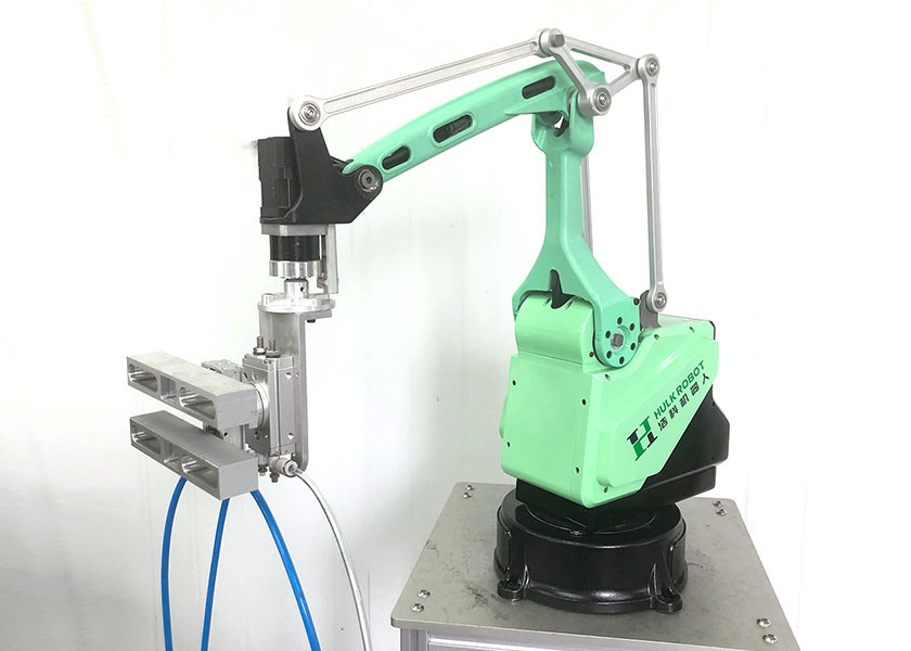 Labor saved Industrial 4 Axis 60HZ 13kg Mini Robotic Arm