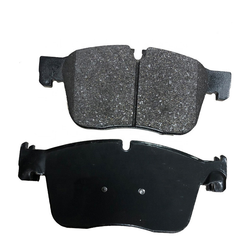 LR072681 Front Brake Pads Chassis Brake System For Land Rover