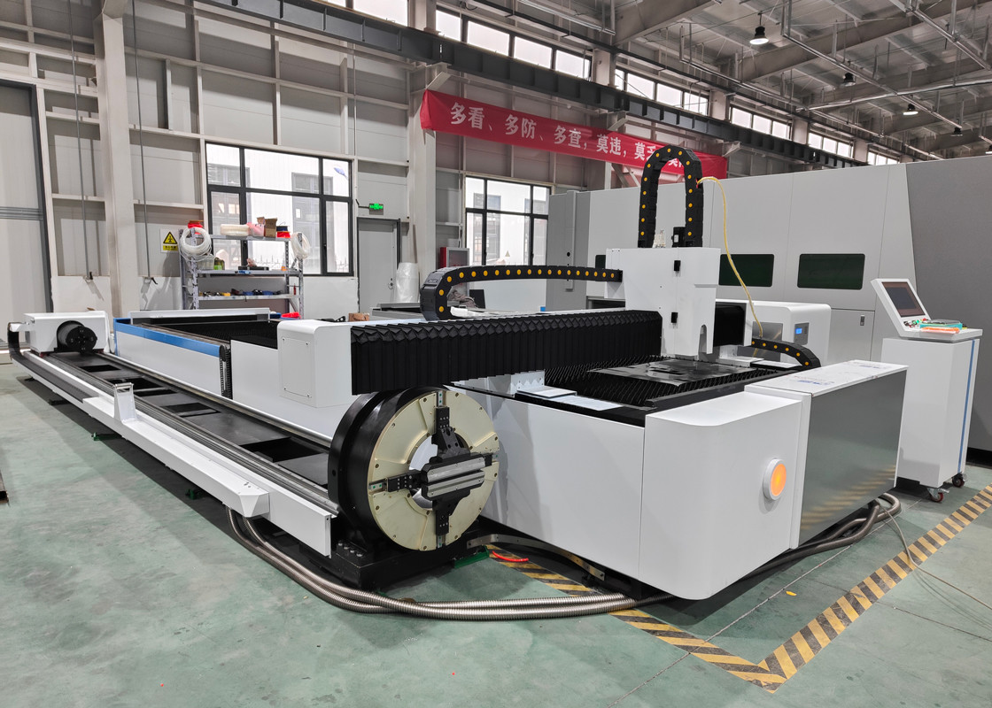 Cnc Sheet And Tube Cutting Machine Single Table 3015 6kw With 220mm Chuck