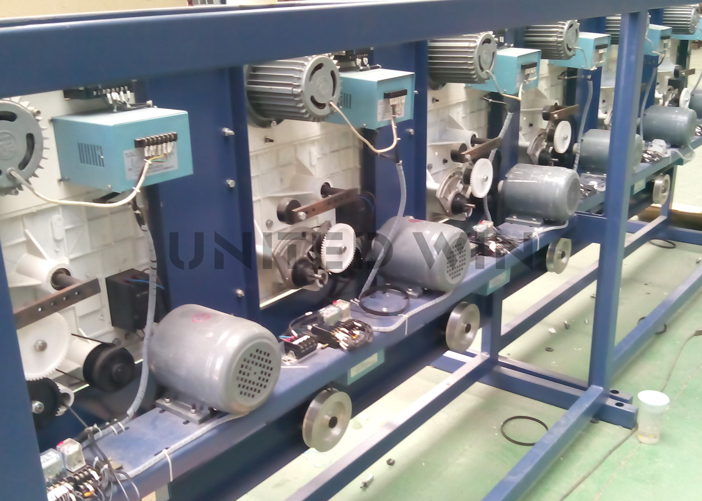 Three Layer PP Adhesive Tape Extrusion Line For Mesh Bag Strap 800mm
