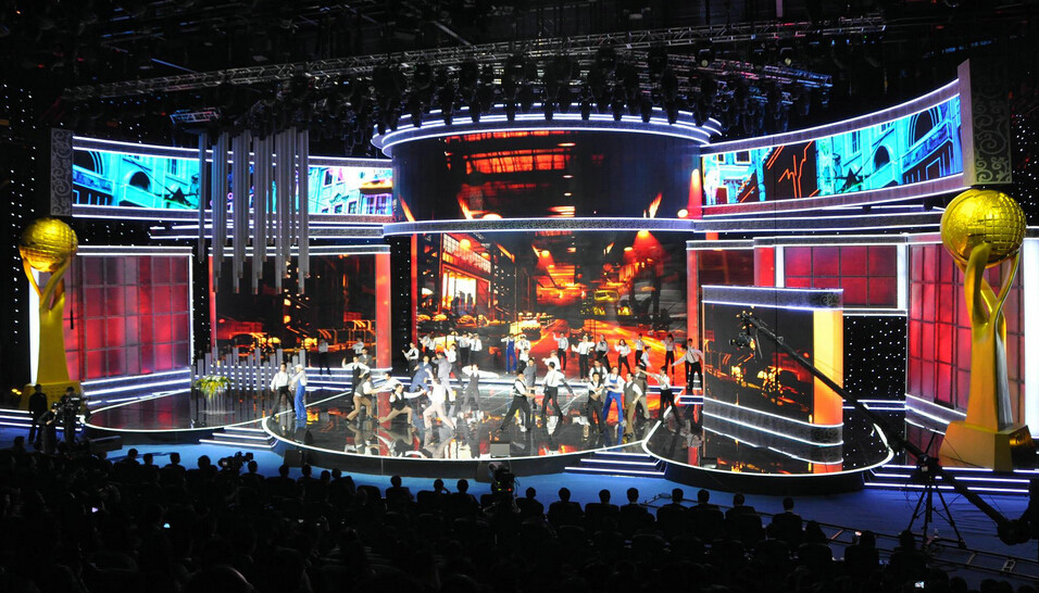 Commercial Stage Curved Video Wall Displays P3.91 High Refresh No Flicker