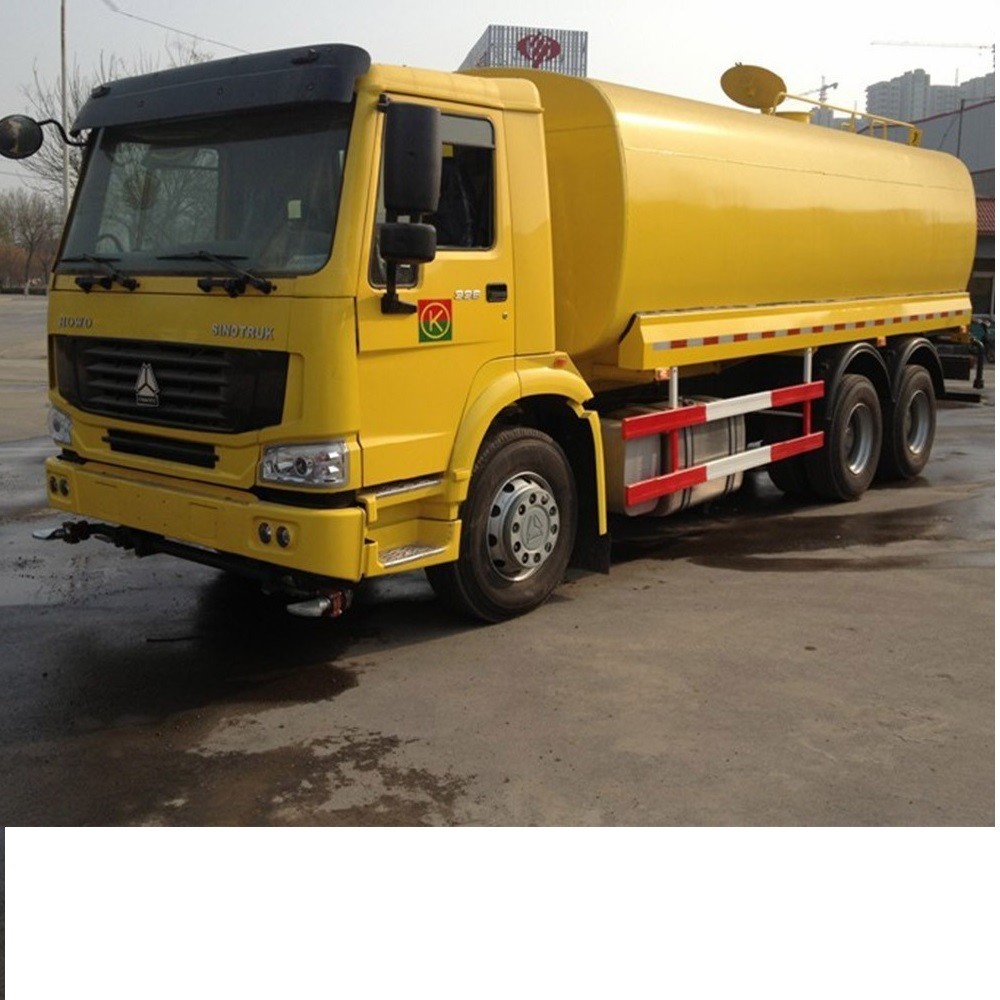 Curb Weight 6x4 20000 Liter Water Tank Truck HOWO 30000kg Payload 11970kg