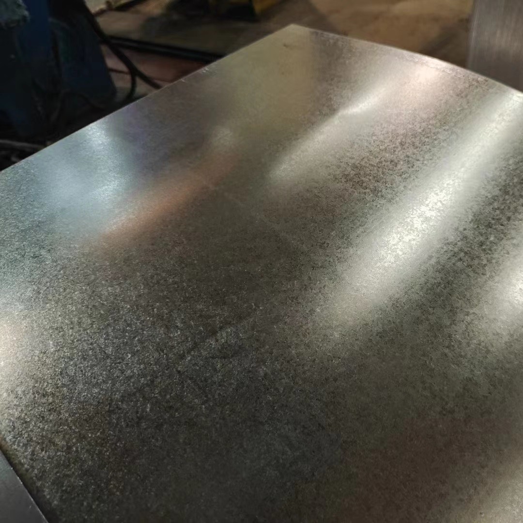 S350GD Z275 Regular Spangle Galvanized Steel Coil Roll 0.6 - 3.0mm Thickness Width 1250mm 1500mm