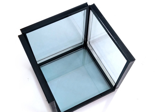 3mm~19mm Low E Insulated Glass Size Customized Environmental Friendly Glass