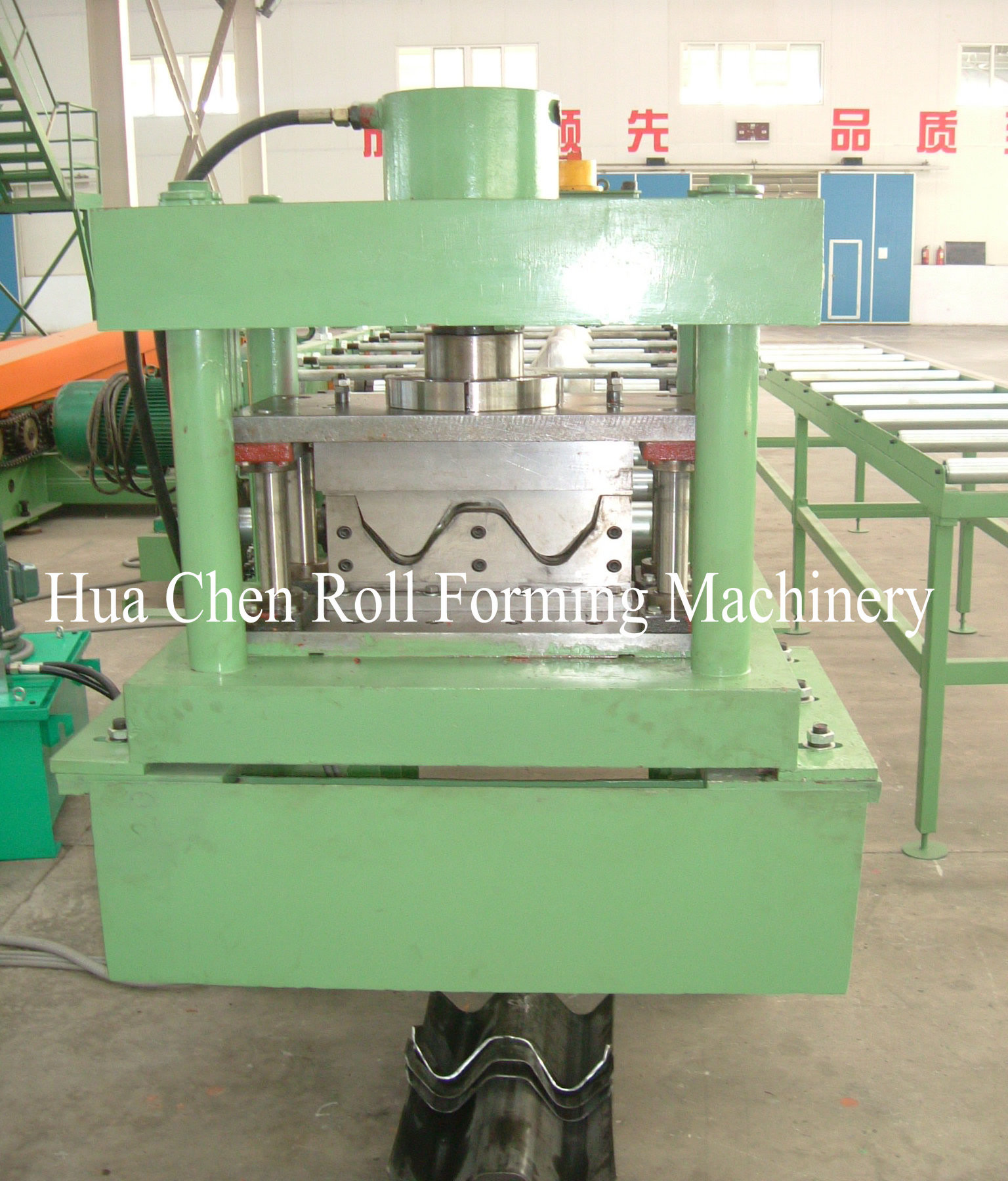 Punching Available Steel Highway Guardrail Forming Machine Made in China