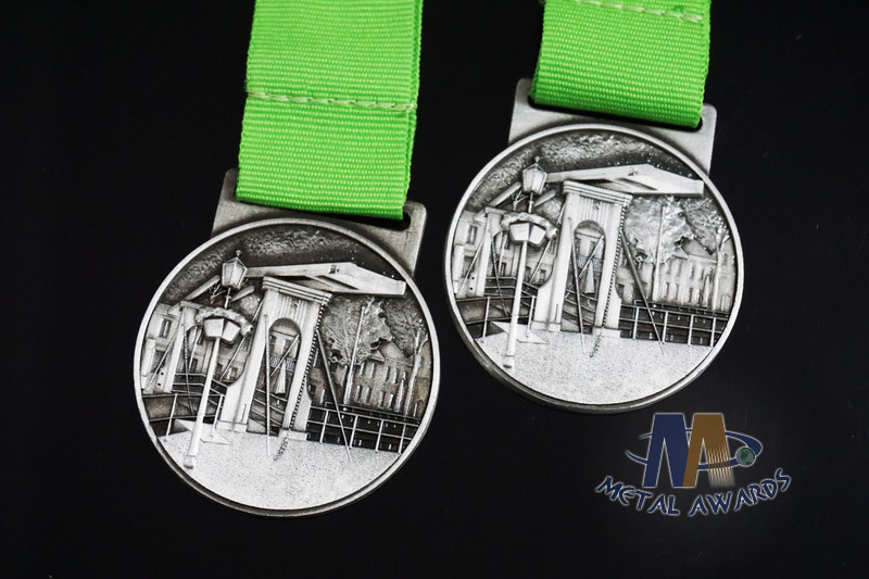 3D Bespoke Design School Half Marathon Marathon Metal Award Medals Printed Ribbon