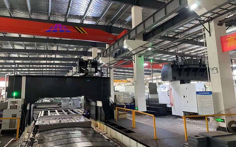 2.4m Spunbond Nonwoven Fabric Machinery For Protective Doctor Gown