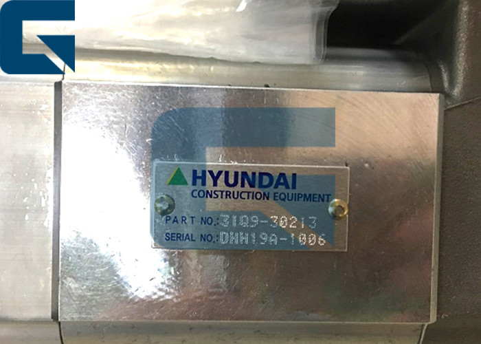 HYUNDAI R320LC-9 R380LC-9 Excavator Fan Motor Assembly 31Q9-30212 31Q9-30213