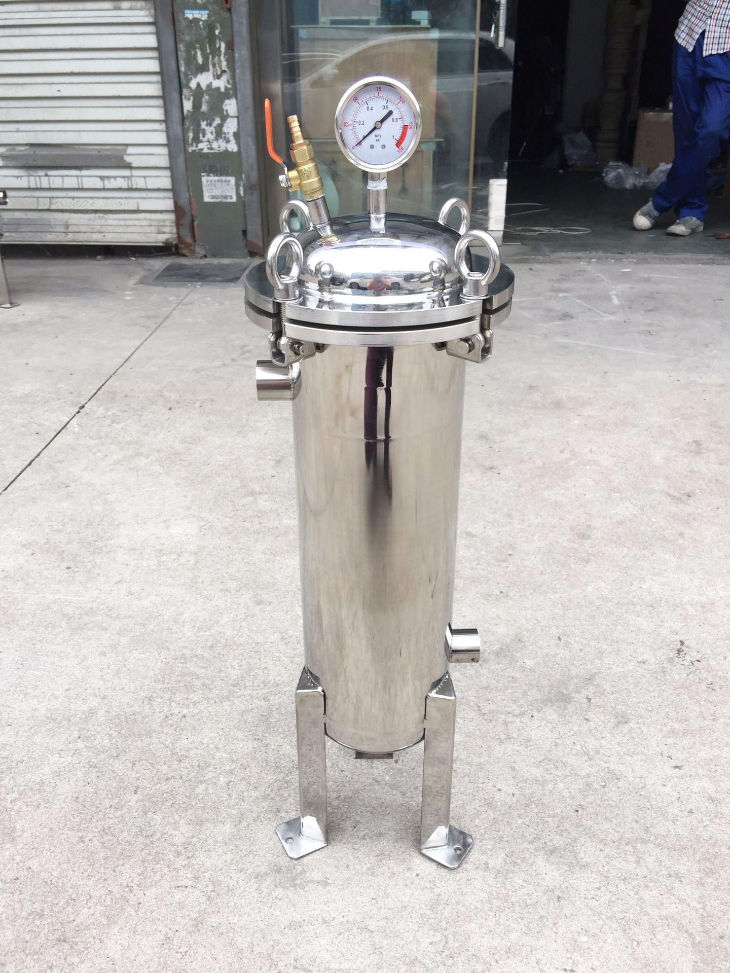 0.6MPa 1.0MPa Stainless Steel Pressure Bag Filter For Precision Filtration In Water Treatment