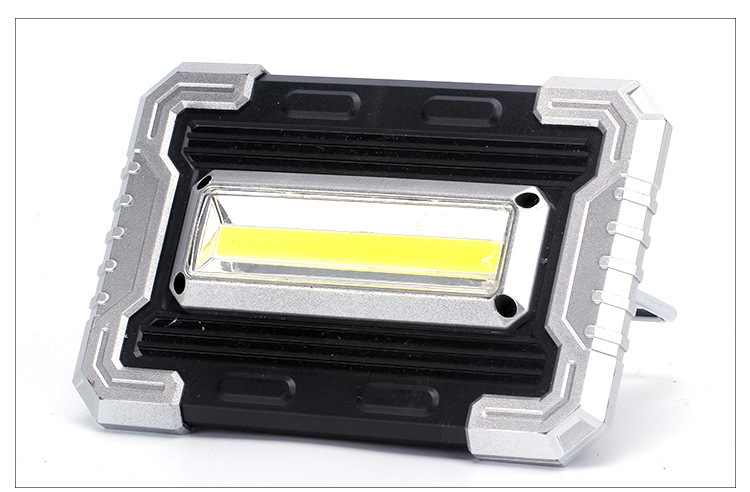 Portable Rechargeable Outdoor Flood Lights 10w For Fishing Camping Wearproof