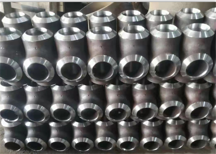 HIGH QUALITY CARBON STEEL PIPE FITTING SEAMLESS WELDED PIPE FITTINGS