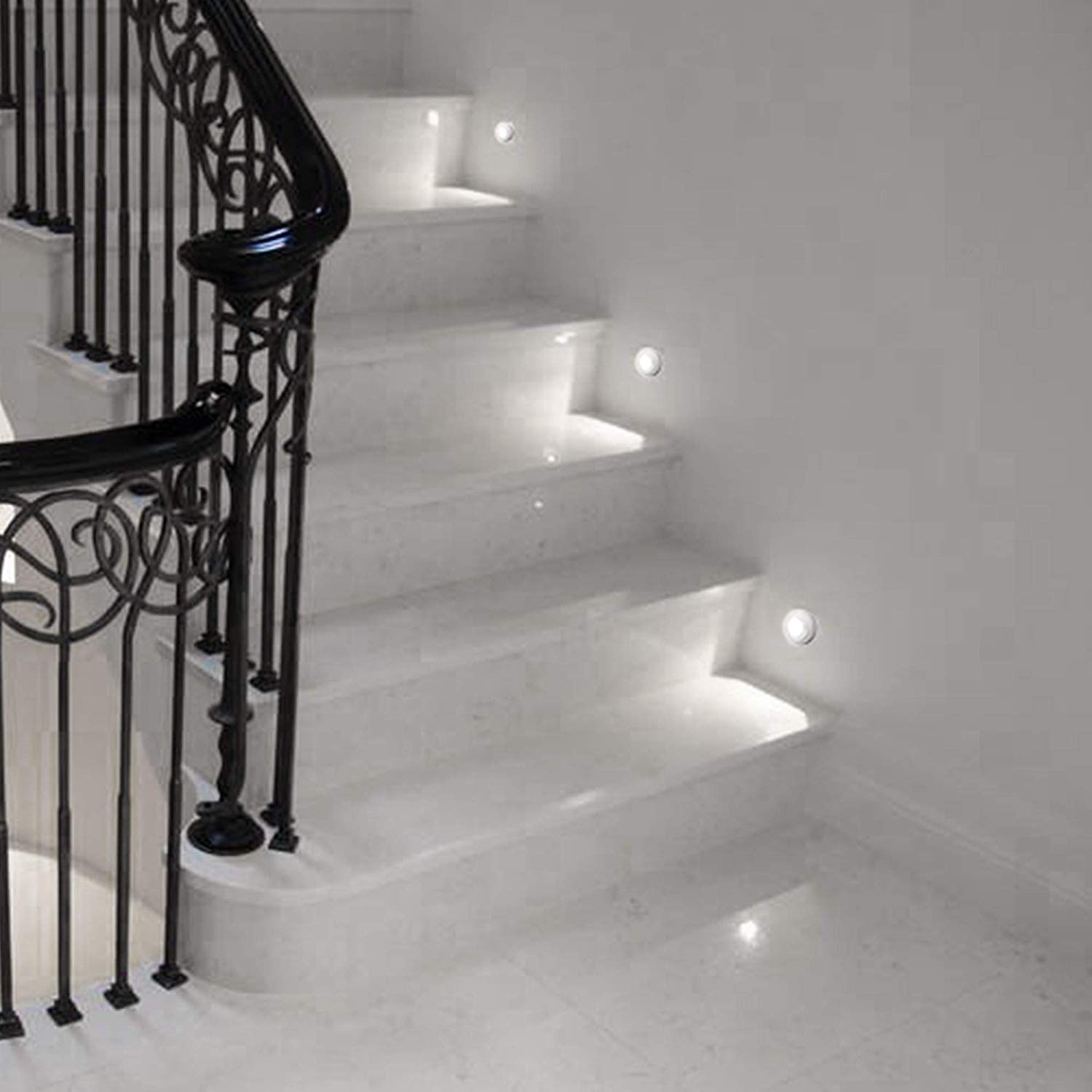 Wireless LED Puck Lights, Kitchen Under Cabinet Lighting with Remote Control