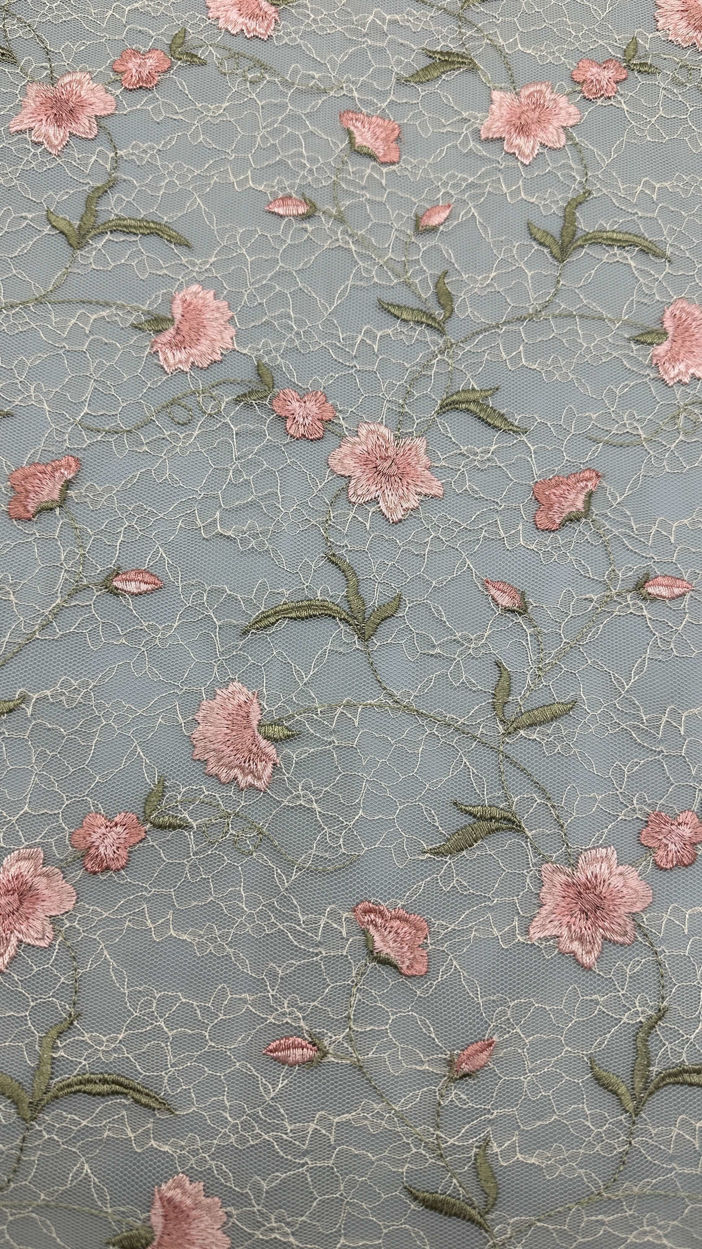 Leafy Embroidery Lace Fabric Floral Elegent 100% Cotton For Dress