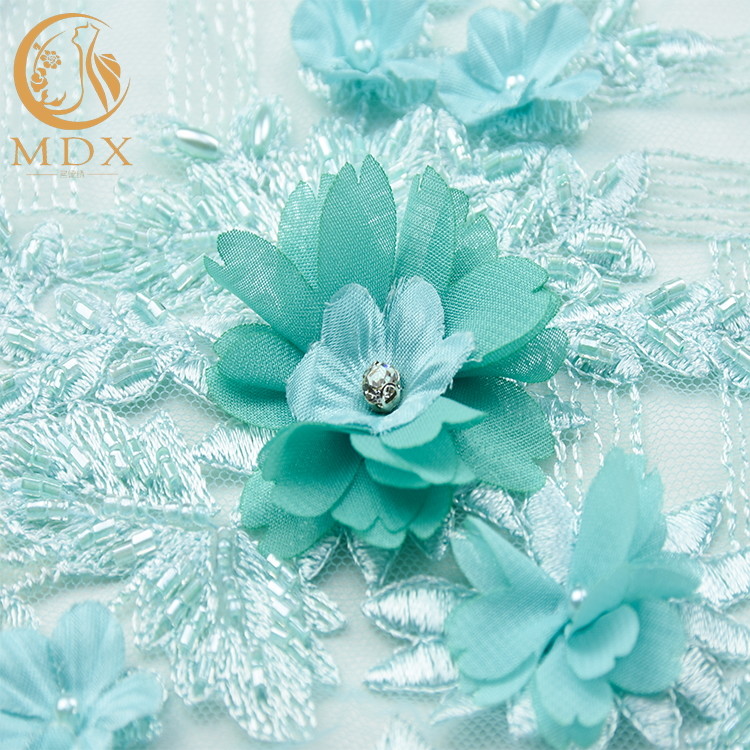 Fashionable Luxury 3D Flower Lace Fabric Embroidery Beaded Sequins Lace Fabric