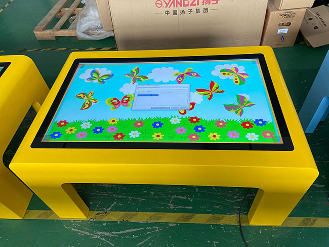 43 Inch Smart Waterproof  Interactive Touch Screen Coffee Table For Kids
