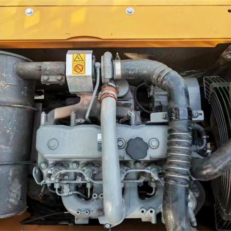 SANY 135C PRO 13 Ton Excavator with Parts and Lower Cost 2022 Model 897 Working Hours