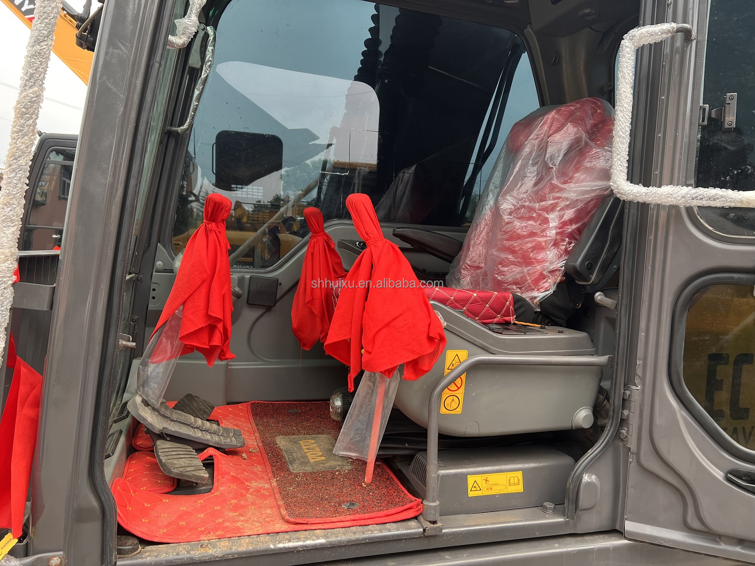 Second Hand Crawler Excavator VOLVO 140 Used Digging Machine