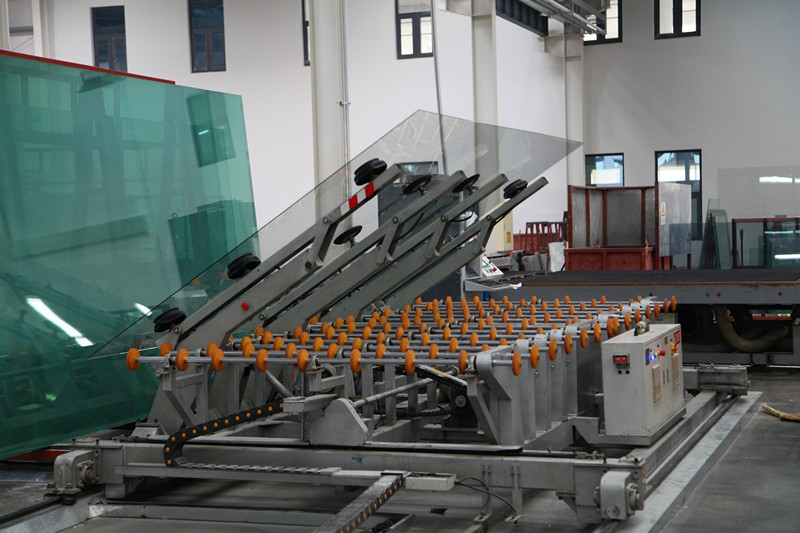 Easy install and operate glass cutting table cnc cutting machine for sale