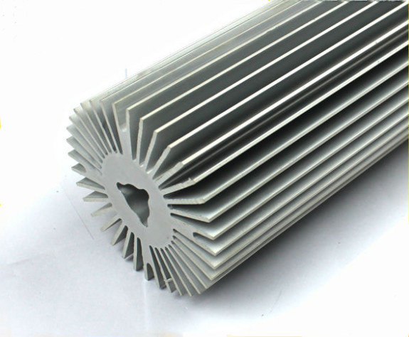 Natural Oxidation Treatment Aluminum Heatsink Extrusion Profiles For Radiator