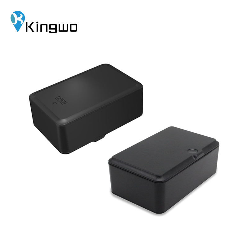 Inbuilt Antenna Wireless Vehicle Automotive Gps Tracker 8100mah Battery Powered